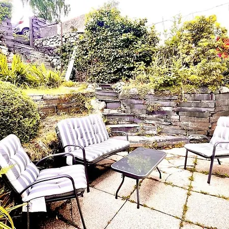 Country Cottage With Hot-Tub And Cosy Log Burner Tregarth Exterior photo