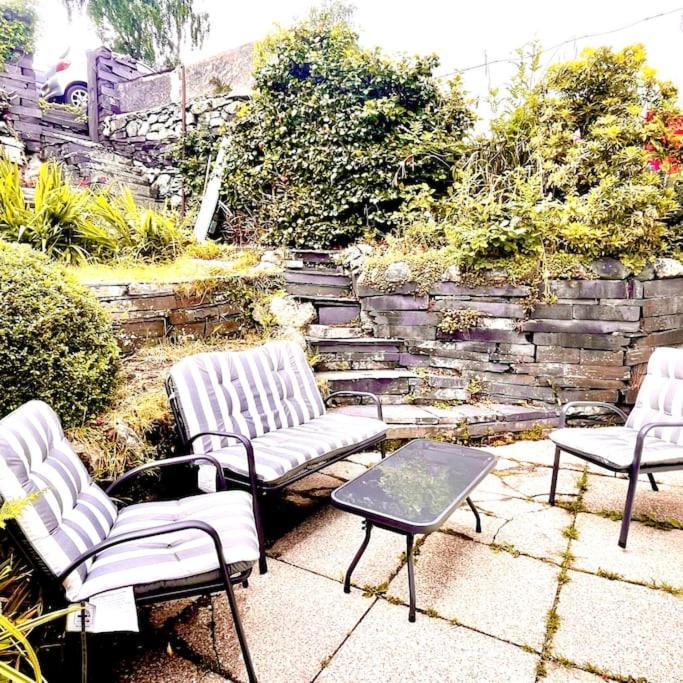 Holiday home Country With Hot-tub And Cosy Log Burner